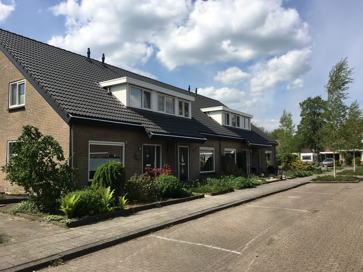 Hoekwoning te huur: Auwemalaan 117, Leek