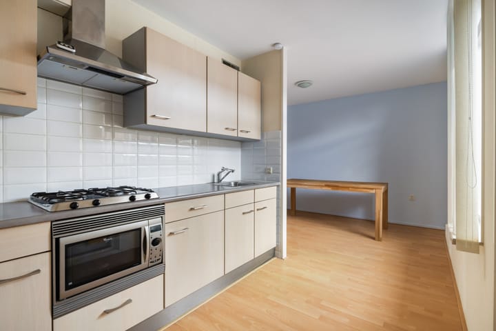 Tussenwoning te huur: Lemmerstraat 33, Lelystad