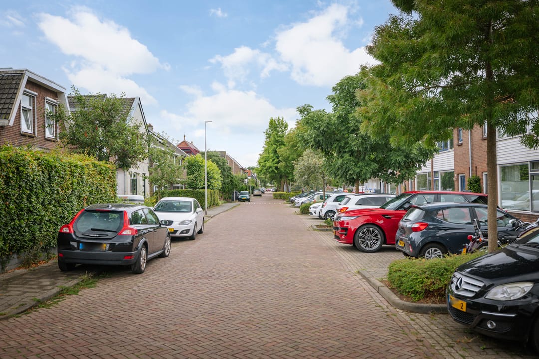 Foto 46 van Leliestraat 70
