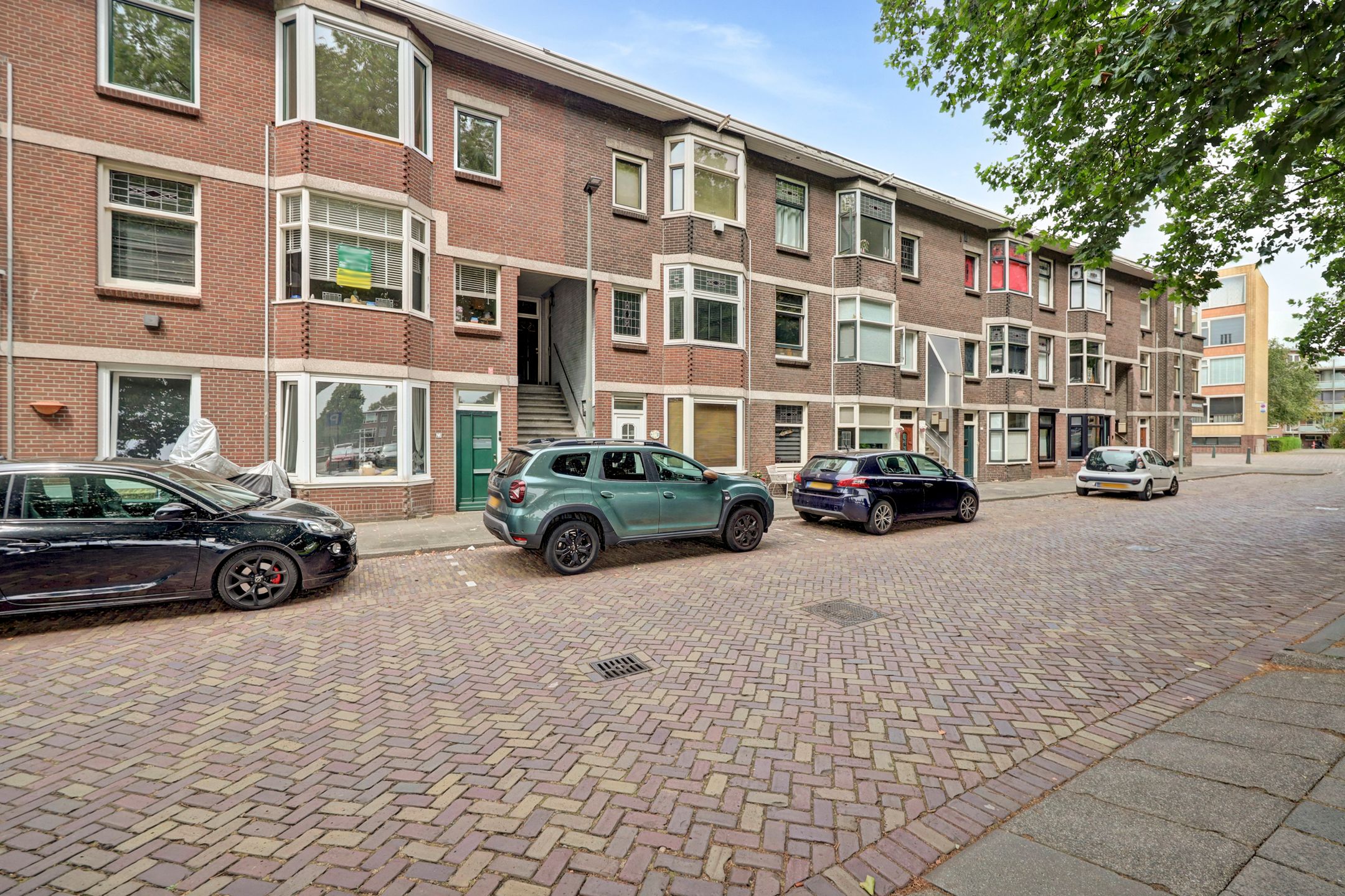 Foto 21 van dr. Abraham Kuyperstraat 77