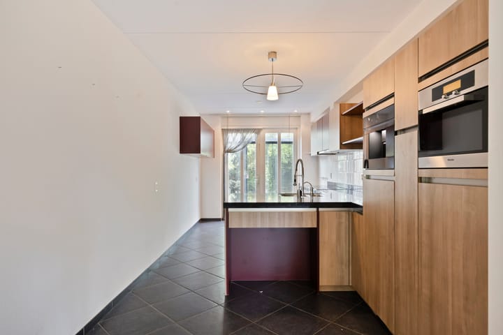 Twee-onder-één-kap te koop: H.W. Bentinckstraat 7, Diepenheim