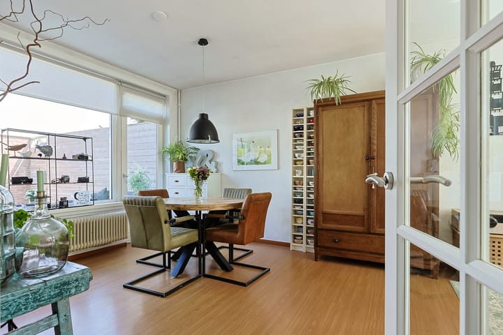 Hoekwoning te koop: Beatrixstraat 35, Leiderdorp