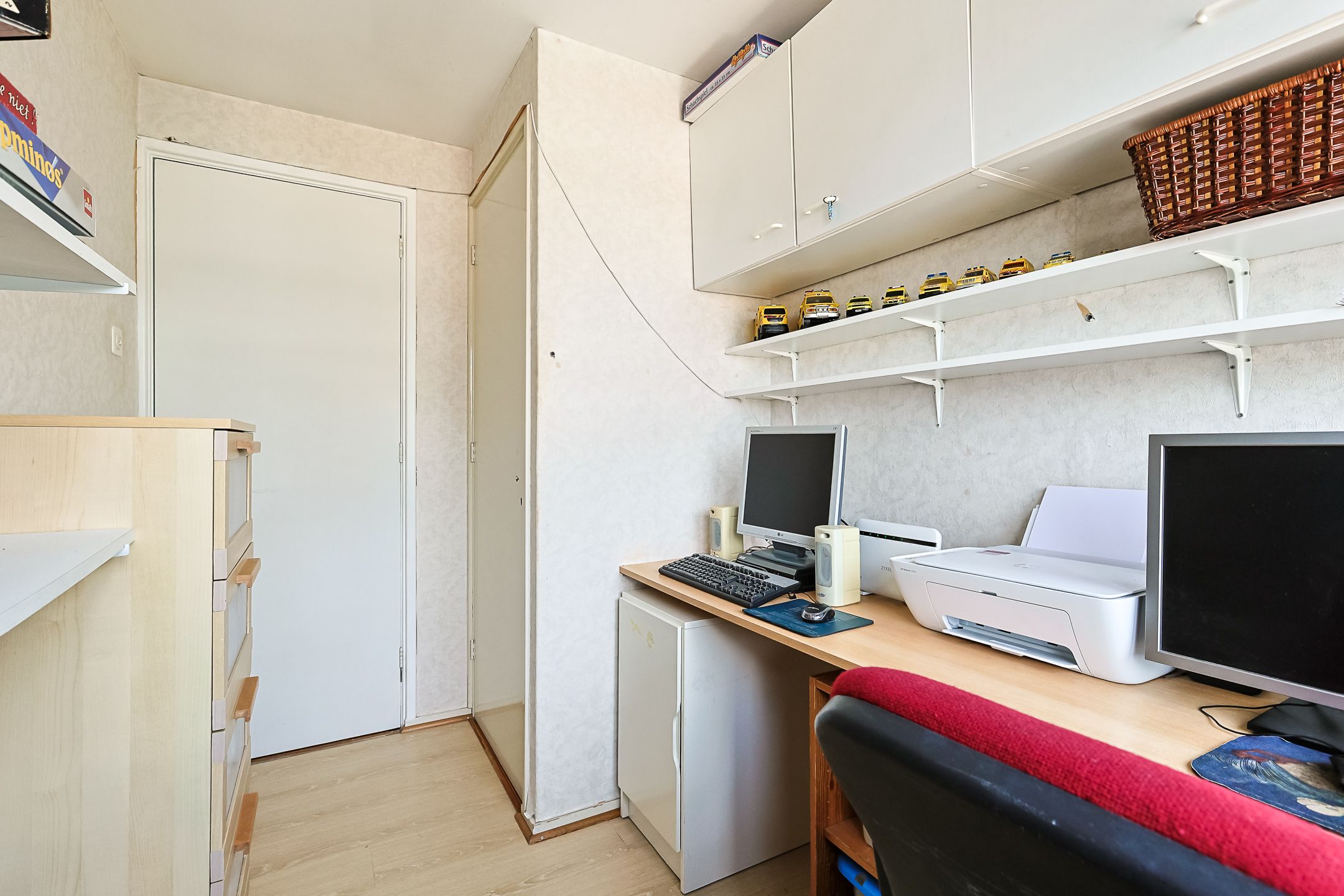 Photo 21 of Beatrixstraat 35