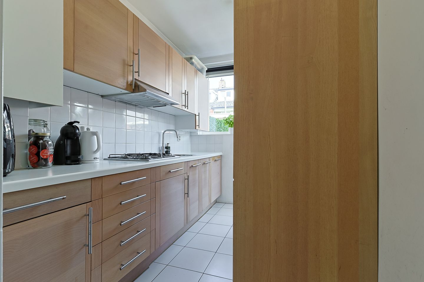 Photo 14 of Beatrixstraat 35