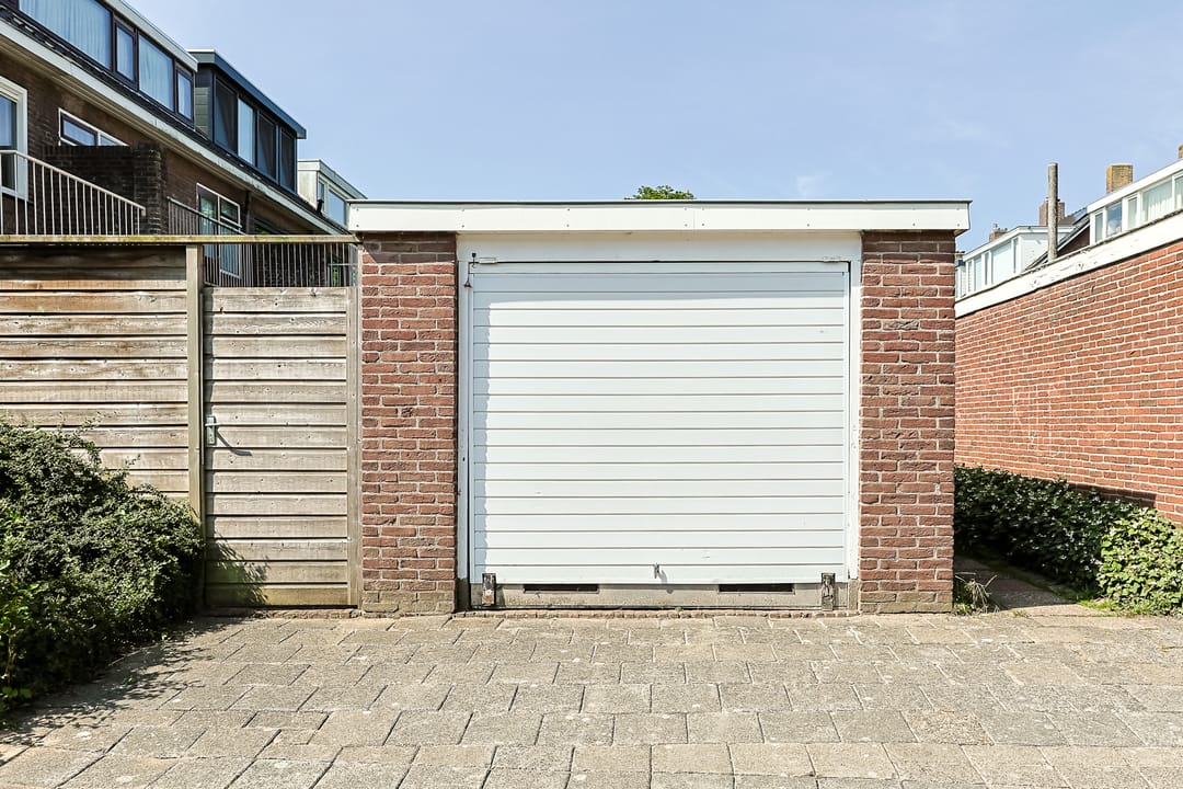 Photo 31 of Beatrixstraat 35