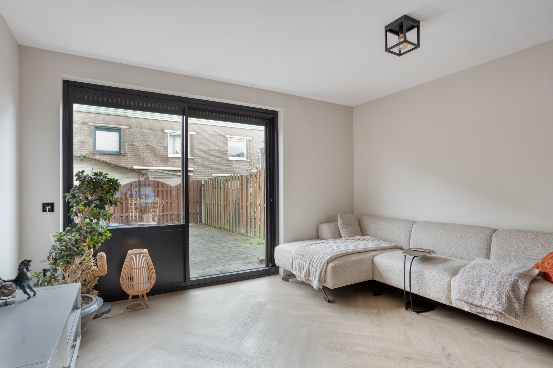 Photo 15 of Turnhoutplantsoen 156