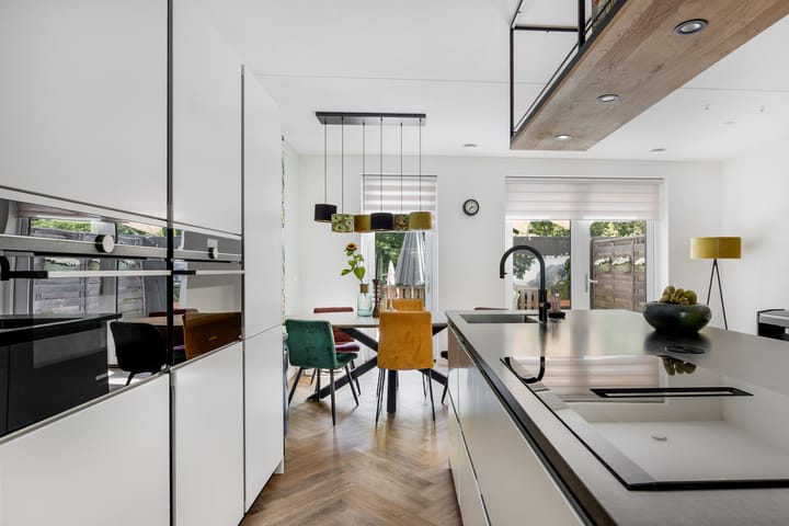 Tussenwoning te koop: Chr. Bruningslaan 8, Heemstede