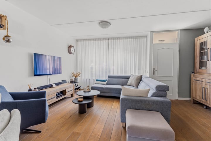 Tussenwoning te koop: Kersenbongerd 10, Dodewaard