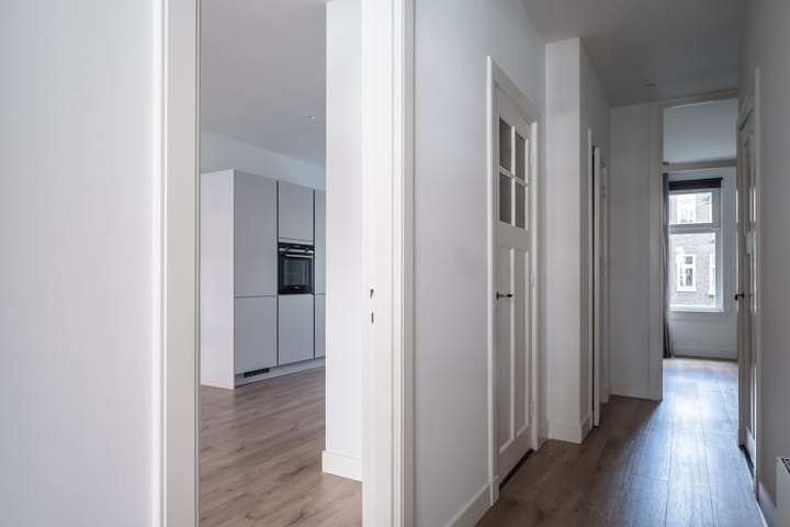 Appartement te huur: Molenbeekstraat 32-1, Amsterdam