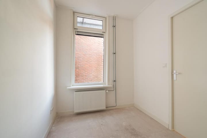 Studio te huur: Marktplein 1I, Winschoten