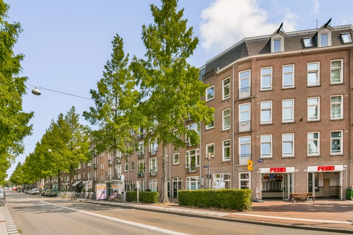 Appartement te koop: Molukkenstraat 61-2, Amsterdam
