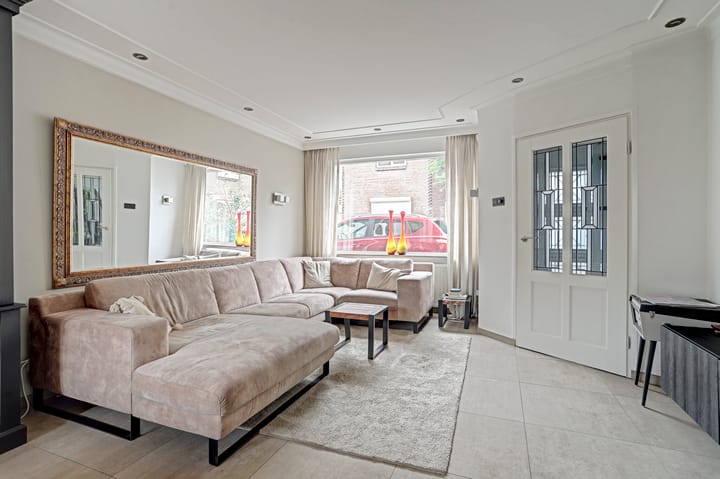 Tussenwoning te koop: Diepenstraat 92, Tilburg