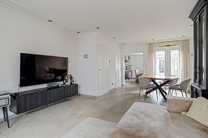 Tussenwoning te koop: Diepenstraat 92, Tilburg