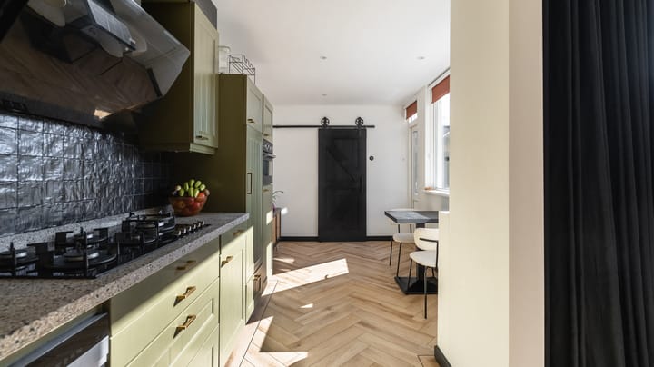 Twee-onder-één-kap te koop: Vriezenveenseweg 107, Almelo