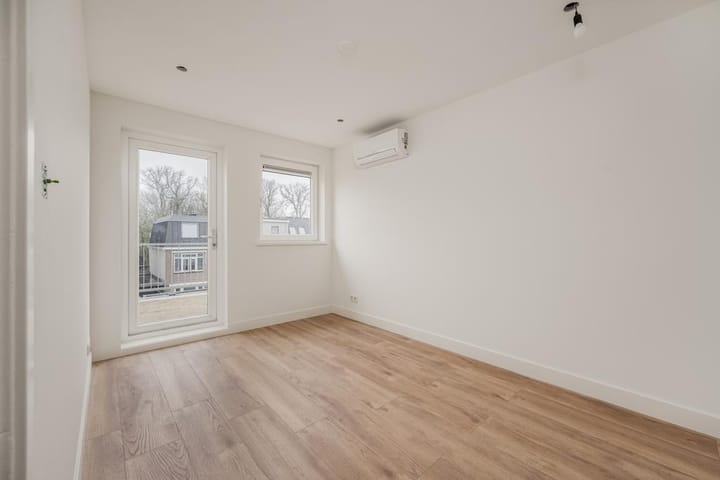 Appartement te huur: Generaal Cronjéstraat 119B, Haarlem