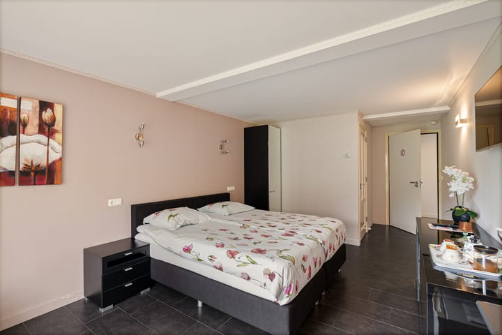 Vrijstaande woning te koop: Meenscharweg 5, Joure