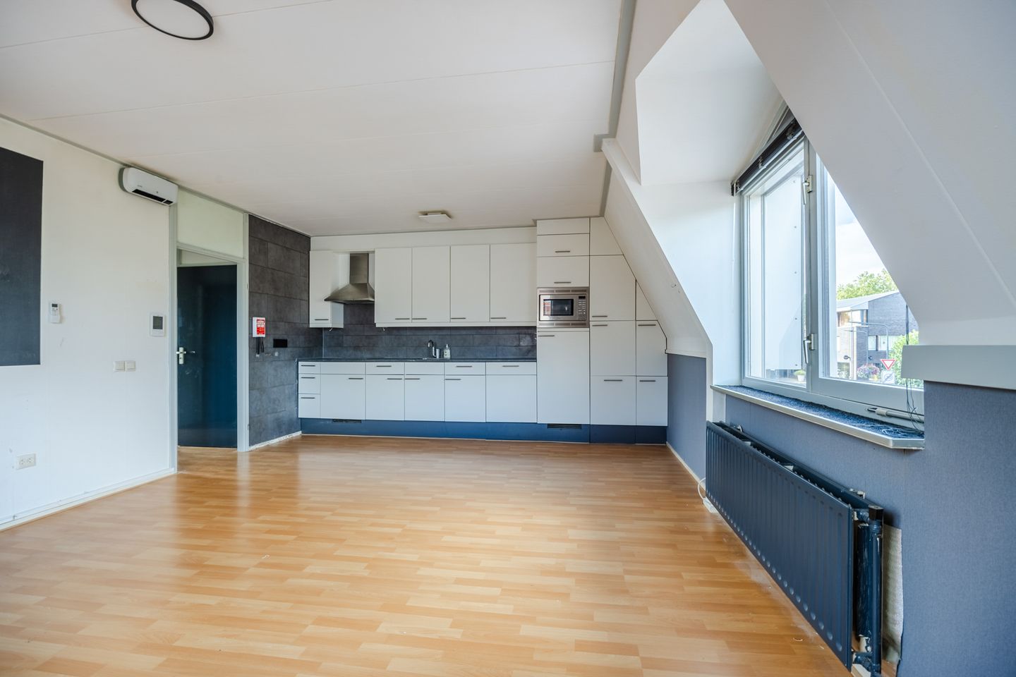 Photo 14 of Hoofdstraat 57