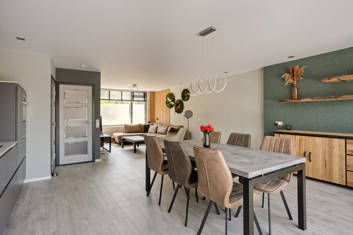 Hoekwoning te koop: Seringenlaan 50, Steenbergen (Nb)