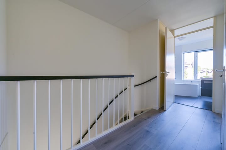 Tussenwoning te koop: Lijsterhof 39, Zeewolde