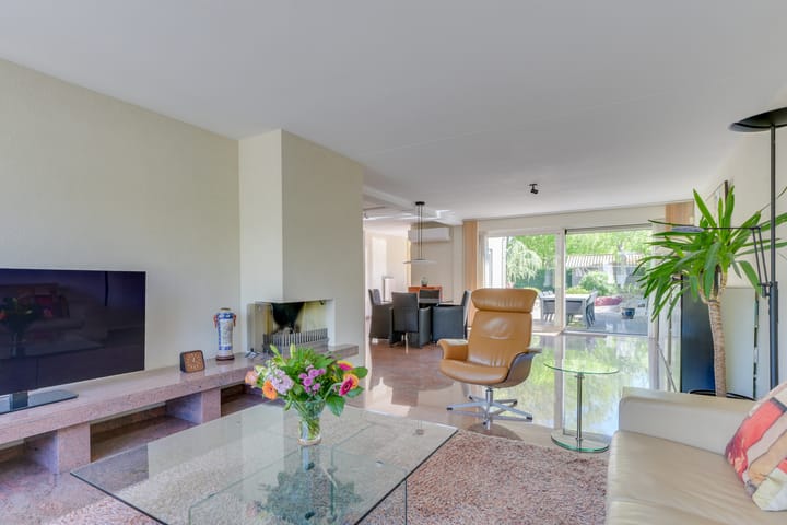 Hoekwoning te koop: Oranjezon 6, Limmen