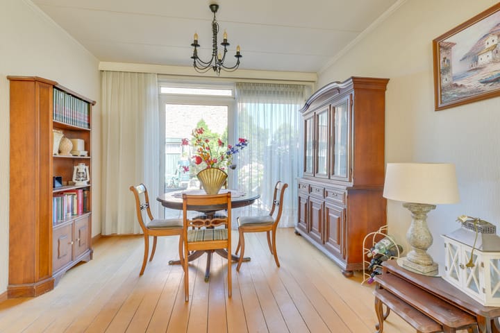 Hoekwoning te koop: Wilgenlaan 13, Zuid-Scharwoude