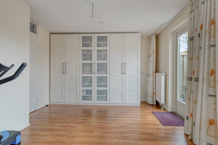 Tussenwoning te koop: Reling 4, Almere