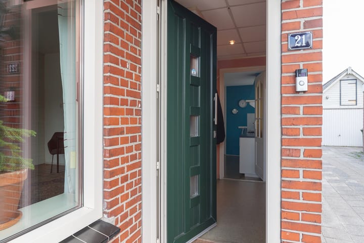 Twee-onder-één-kap te koop: Hoendiep Oostzijde 21, Briltil