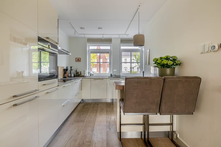 Tussenwoning te koop: Brinkrijk 82, Pijnacker