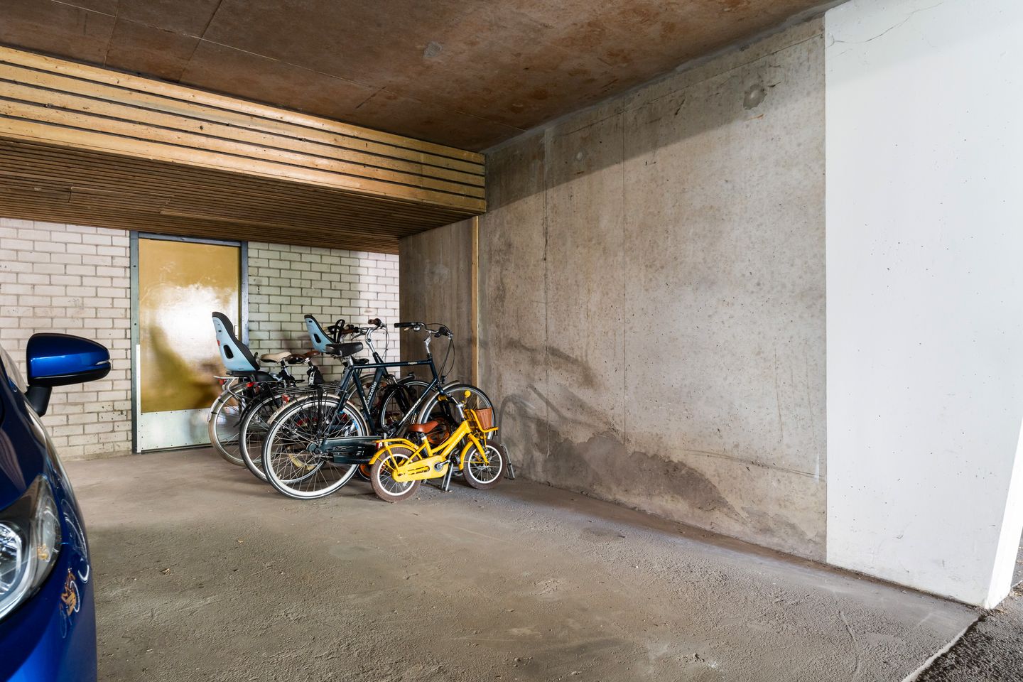 Photo 44 of Floris Burgwal 55