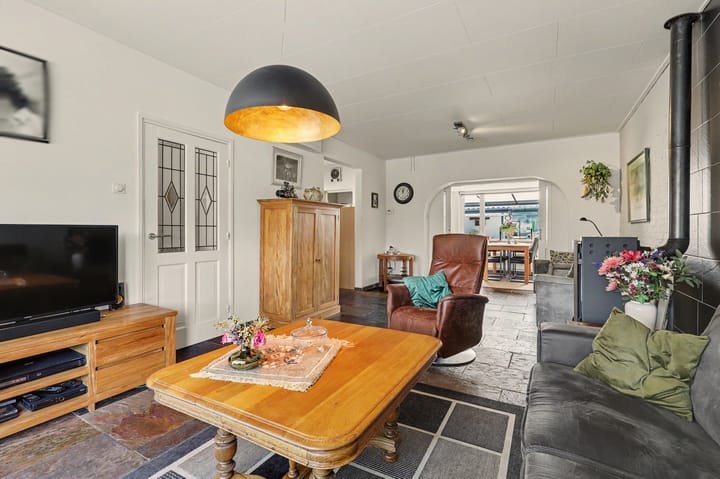 Twee-onder-één-kap te koop: Jeroen Boschstraat 21, Bergen (Li)
