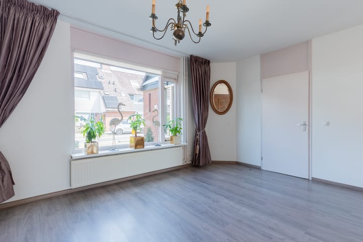 Tussenwoning te koop: Gruitmeesterslaan 94, Zwolle