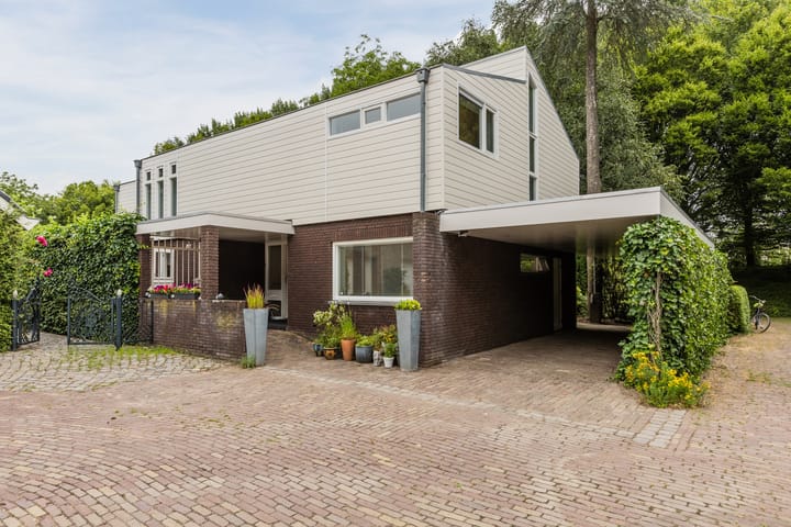 Foto 4 van Kasteelplaats 4
