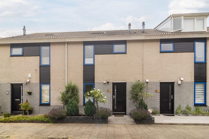 Tussenwoning te koop: Rosweide 4, Zoetermeer