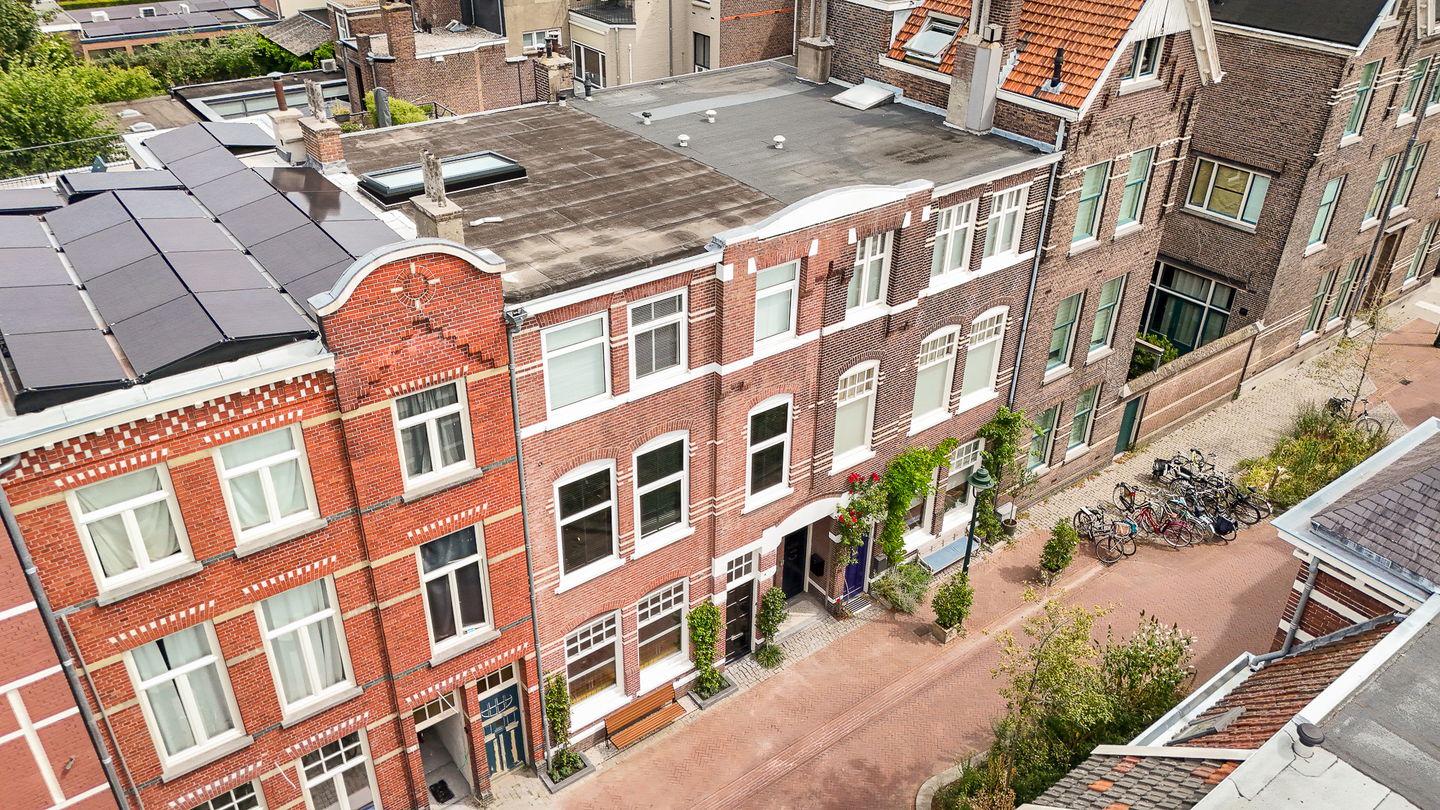 Photo 44 of Hertogstraat 9
