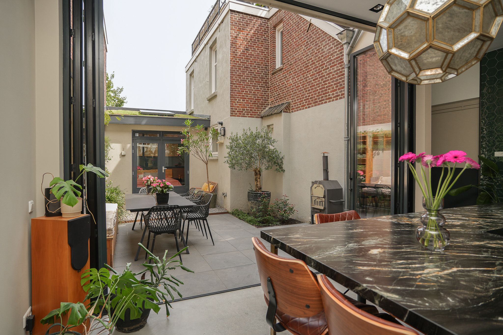 Photo 18 of Hertogstraat 9