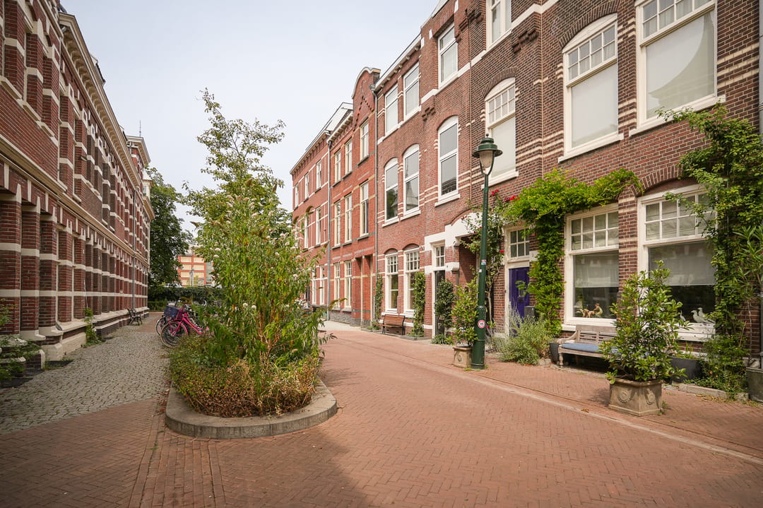 Photo 43 of Hertogstraat 9