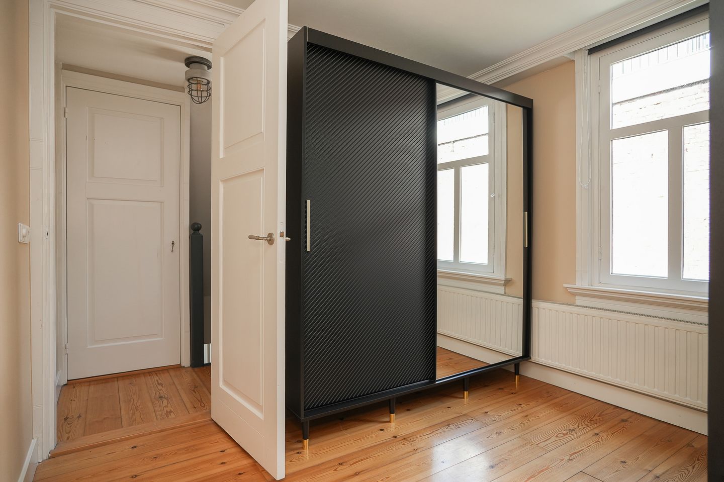 Photo 40 of Hertogstraat 9