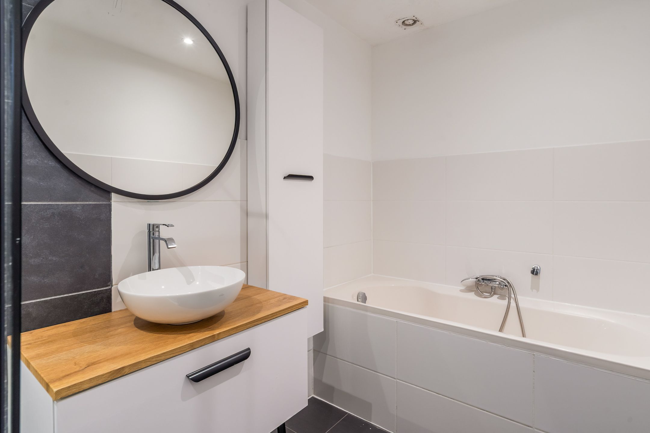 4-bedroom freehold villa in Rotterdam — photo 3 of 5