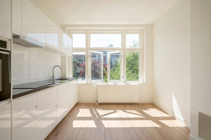 Appartement te huur: Perziklaan 52, 'S-Gravenhage