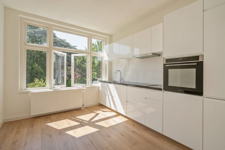 Appartement te huur: Perziklaan 46, 'S-Gravenhage