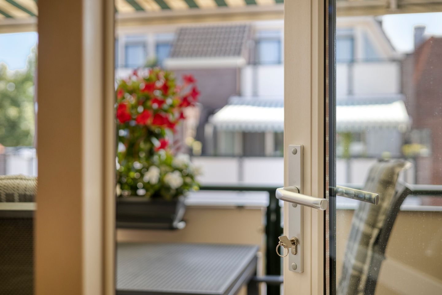 Photo 14 of Bisschopstraat 20-B
