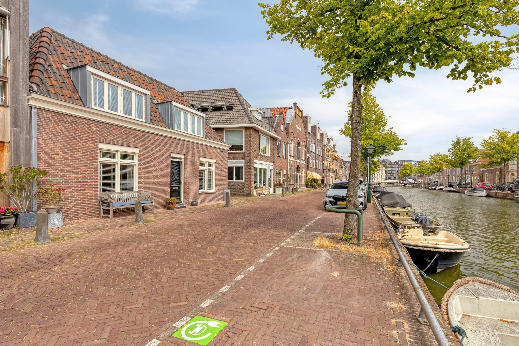 Foto 45 van Oudegracht 46