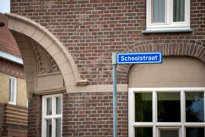 Foto 4 van Schoolstraat 13