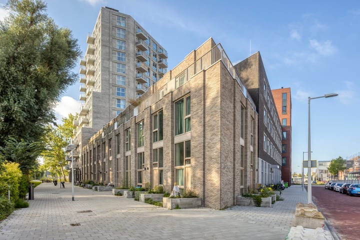Appartement te huur: Klaprozenweg 36B47, Amsterdam