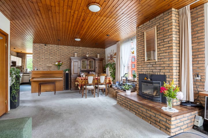 Vrijstaande woning te koop: Regnerus Praediniusstraat 13, Winsum (Gr)