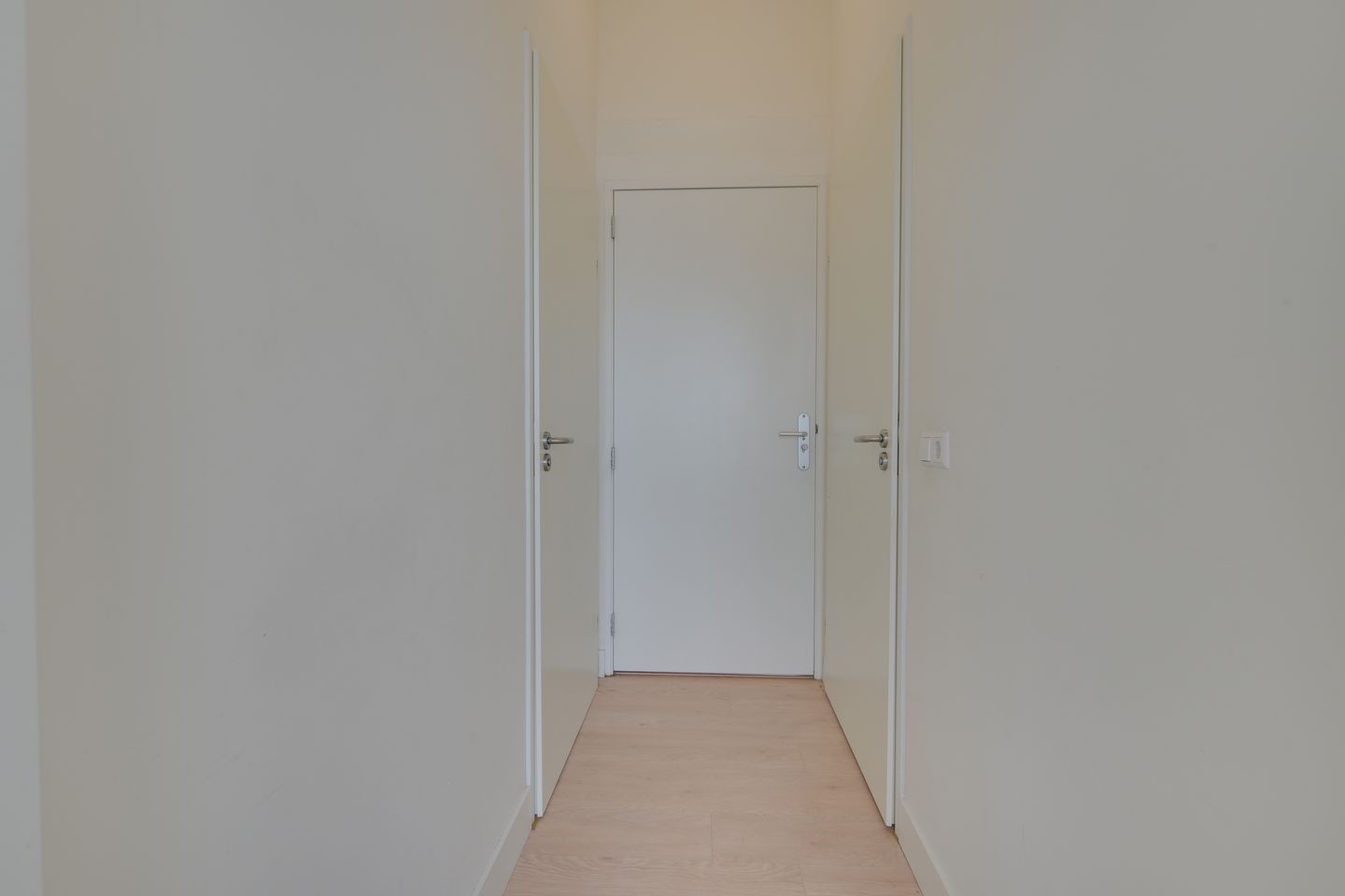 Foto 10 van Verdronkenoord 12-L