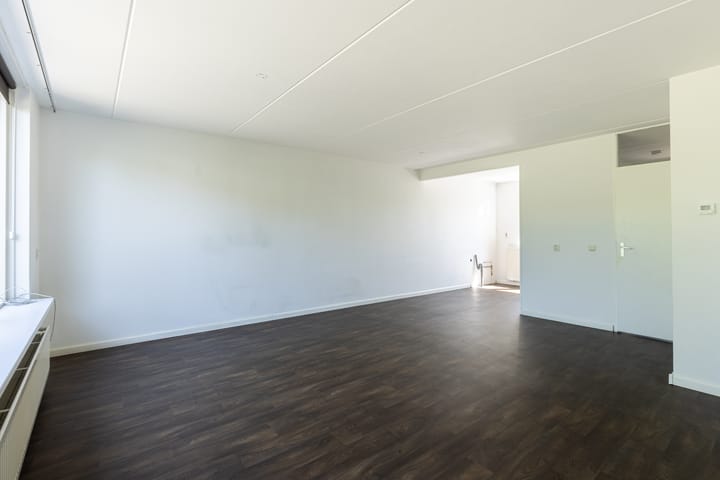 Tussenwoning te koop: Lisdodde 16, Soest