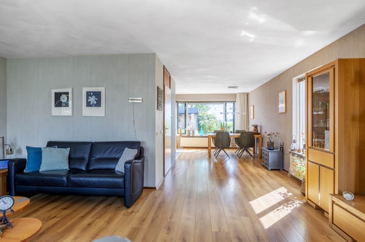 Vrijstaande woning te koop: Speenkruid 38A, Bedum