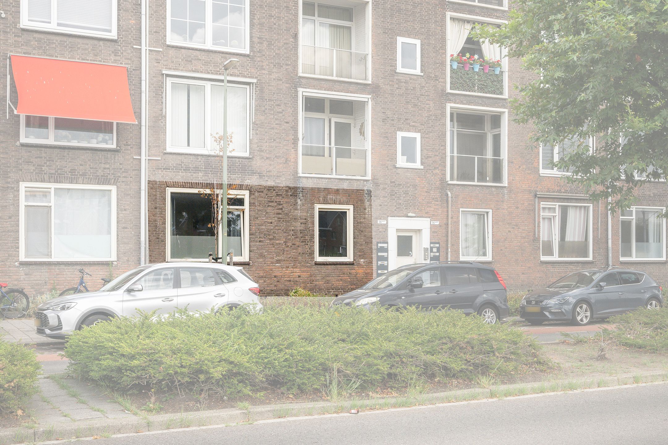 Foto 6 van Parallelweg 98-A