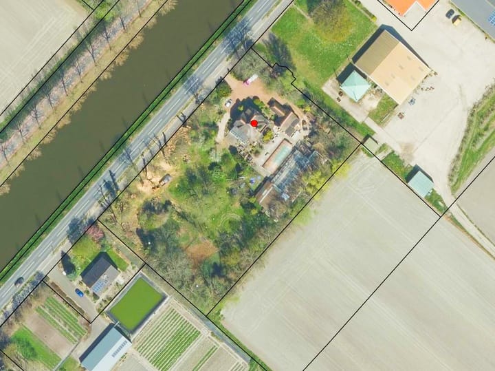 Vrijstaande woning te koop: Hoofdweg 156, Lijnden